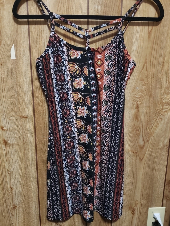 Derek Heart Dresses & Skirts - Floral Colorblock print mini spaghetti strap dress Sm Derek Heart Strappy Neck